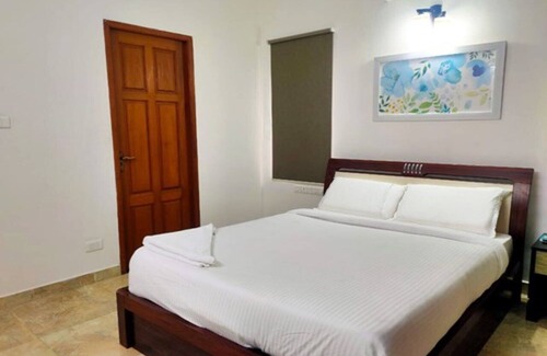Besant Nagar House | Discover Comfort at Kolam Elliots Beach with Great Amenities