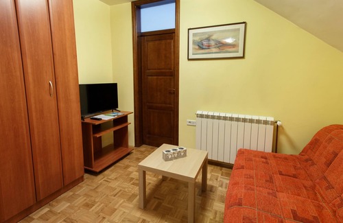 Kolasin Apartment | Kolasin's Mountain Melody: Cozy Retreat for 4 Guests