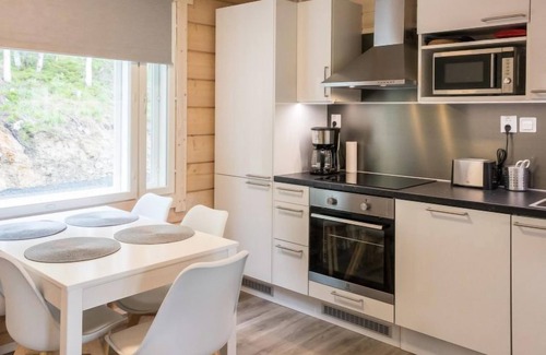 Koli National Park House | Discover Kolin Kangastus Metsätähti 2 with Spa & Lake Views