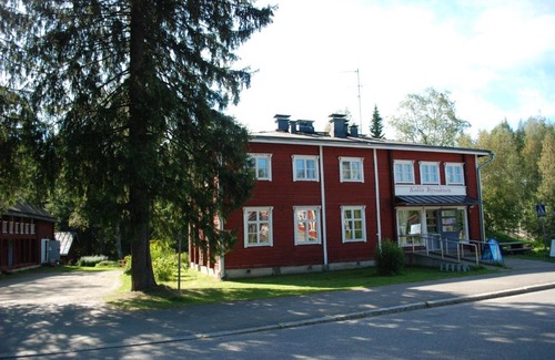 Koli House | Pet-Friendly Retreat at Kolin Ryynänen with Breakfast & Hot Tub