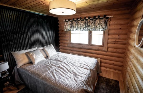Koli National Park Ski Chalet | Pet-Friendly Kolin Vernetti 3 with Private Beach Access