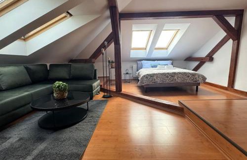 Ostrava Apartment | Family-Friendly Kollarova Apartment - 4-Star Comfort Awaits