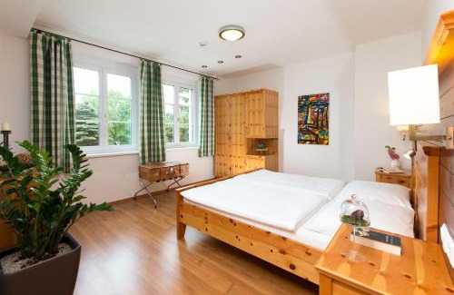 Fisching Apartment | Elegant Komfort Appartements Zirbenland - Adults Only Retreat