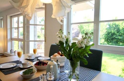 Bodman-Ludwigshafen Apartment | Family-Friendly Komfort-Ferienwohnung by the Lake