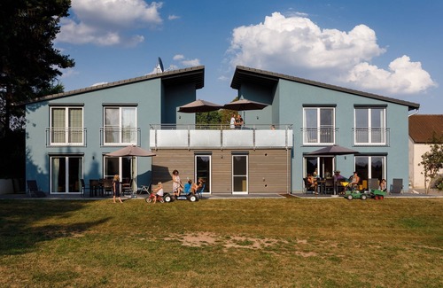 Aue Apartment | Allergy-Friendly Komfort-Ferienwohnung with Free WiFi