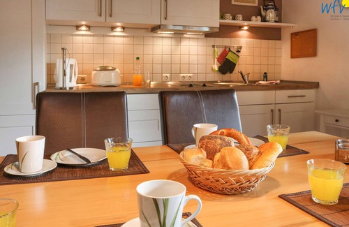 Neuensien Apartment | Family-Friendly Getaway with Balcony in Rügen