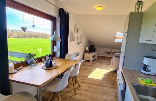 Maasholm-Bad Apartment | Cozy Retreat Steps from the Ocean – Guest Rated 10/10