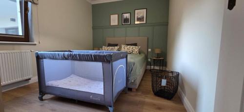 Elblag Apartment | Pet and Child-Friendly Old Town Apartment with Terrace