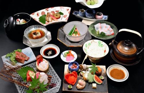 Miyawaka Hotel | Experience Kominka Neri: Top-Rated Stay with Hot Tub