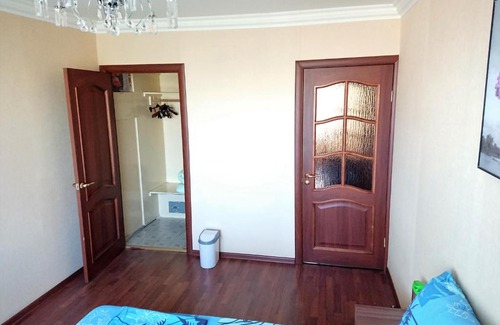 Basmanny Apartment | Affordable Comfort at Komnata na Kurskoy - Accessible Stay