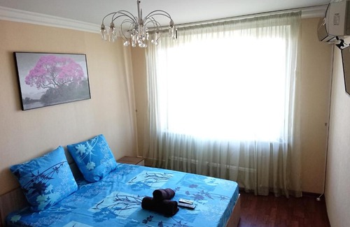 Basmanny Apartment | Affordable Comfort at Komnata na Kurskoy - Accessible Stay