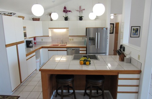 Kona Palisades House | Beachfront Kona Acres: Guest Rated 10/10 with Ocean Views