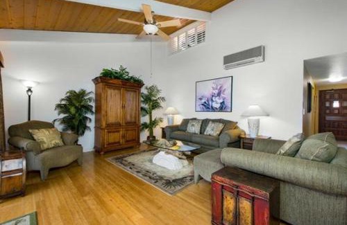 Kahaluu-Keauhou House | Experience the Kona Coast Resort: Family-Friendly Getaway