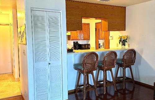 Kainaliu House | Discover Kona Joe Coffee Farm: A Unique Stay Awaits