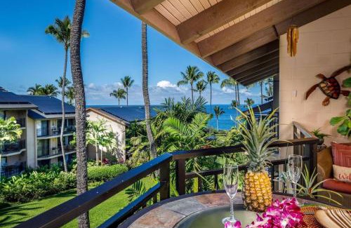 Historic Kailua Village House | Guest Rated 10/10: Kona Makai 5-305 with Pool Access