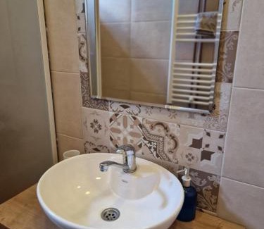 Sicevo House | Top-Rated Guest House at Konak - Enjoy Family-Friendly Dining