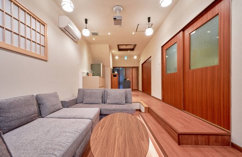 Nishinari House | Relax at Konjaku-So Tengachaya with Family-Friendly Amenities