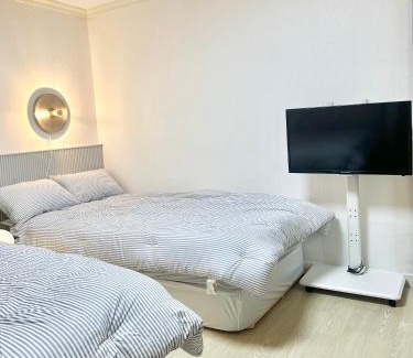 Hwayang-dong Apartment | Konkuk Univ 2BR Cozy Apartment near Subway