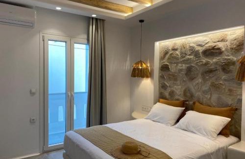 Naxos Town Apartment | Family-Friendly Stay at Konstantza's Deluxe Suite