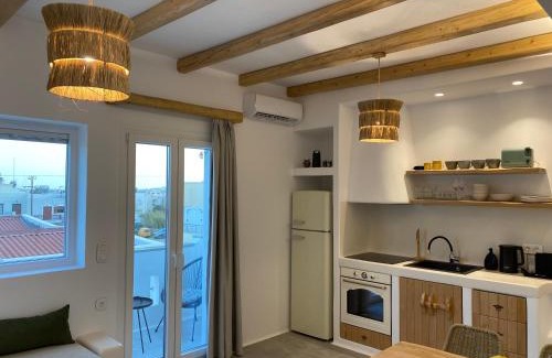 Naxos Town Apartment | Family-Friendly Stay at Konstantza's Deluxe Suite