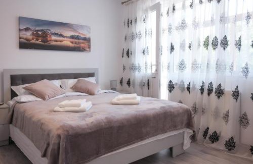 Iasi Apartment | Welcoming Konstanzer Podu Ros 11 - Rated 9.9/10 with Breakfast