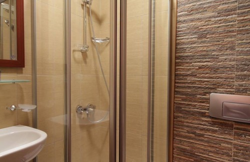 Konya City Center Hotel | Experience Comfort at Konya Dervish Hotel - Rated 9.6/10