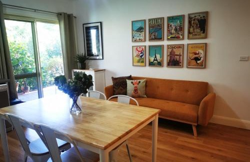 Thornleigh Apartment | Budget-Friendly Kookaburra Place with Top-Rated Amenities