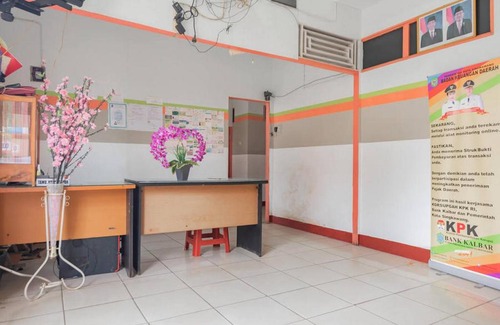 Singkawang House | Budget-Friendly KoolKost near Kridasana Stadium Singkawang