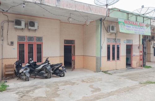 Singkawang House | Budget-Friendly KoolKost near Kridasana Stadium Singkawang