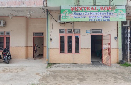Singkawang House | Budget-Friendly KoolKost near Kridasana Stadium Singkawang