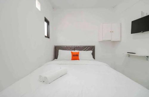 Ciputat House | Budget-Friendly KoolKost Syariah near Bintaro Jaya Xchange