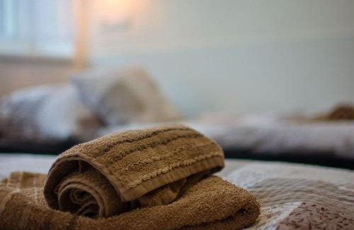 Benesov nad Cernou Apartment | Discover Kopretina: Family-Friendly Retreat with Dining Options