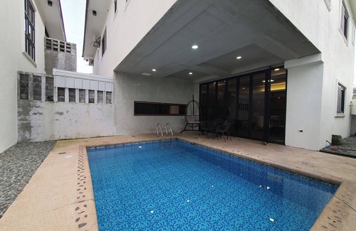 Clark Freeport Villa | Koregon Hotel & Pool Villas