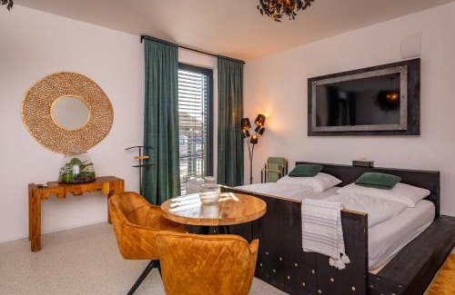 Mikulov Apartment | Family-Friendly Retreat at Oak - Rated 9.7 by Guests