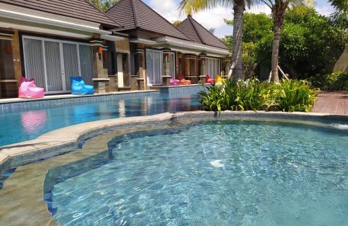 Gianyar House | Relaxing Suite at Kori Maharani Villas with Pool & Hot Tub
