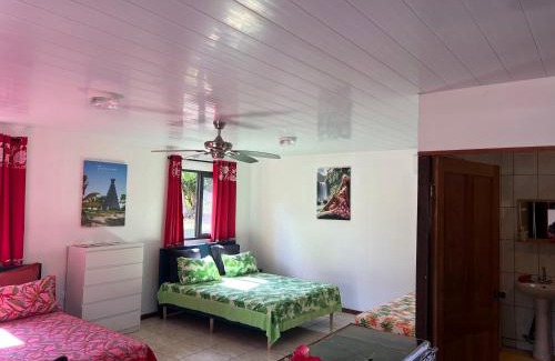 Fakarava House | Discover KoriKori House Fakarava II with Private Beach Access