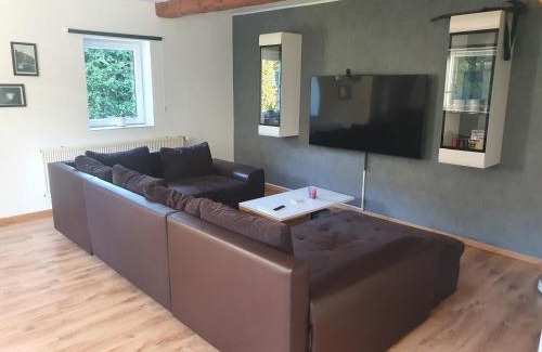 Gleichen Apartment | Relaxing Kornhaus: Pool, Fireplace & Terrace Awaits You