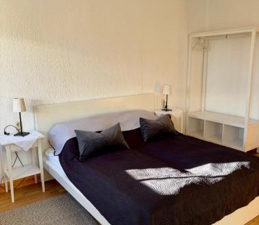 Gleisen House | Cozy Kornkäfer Kleinmockritz with Ocean View & Family Amenities