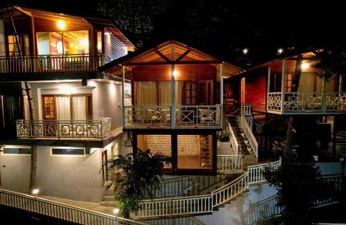 Solan House | Experience Koro Treehouse Resort: Private Pool & 9.8 Rating