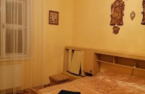 Yavory Apartment | Discover Family-Friendly Comfort at Корольова 14