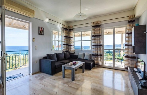 Koroni Apartment | Unforgettable Koroni Seaview Retreat - Romantic Summer Escape