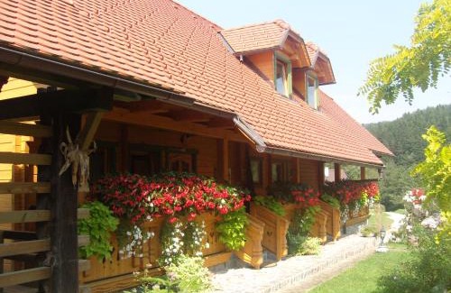 Mozirje Hotel | Relaxing Korošec Apartments with Spa and Oceanfront Views