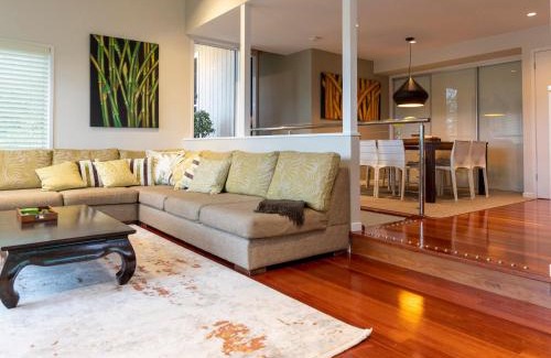 Hyams Beach House | Exceptional Koru at Hyams Beach - Family-Friendly Retreat