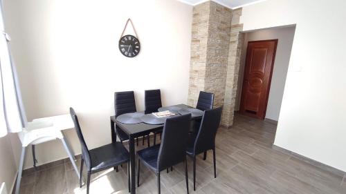 Velence Apartment | Pet-Friendly Korzó Apartman Velence with Hot Tub Bliss