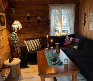 Moskenes House | Inviting Rorbu on Tind - Guest Rated 8.7/10 and Family-Friendly
