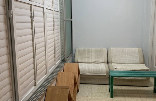Netanya Apartment | Kosher Apartment Steps from Sironit Beach with Ocean Views