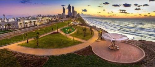 Netanya Apartment | Beachfront Apartment Ideal for a Kosher Passover Retreat