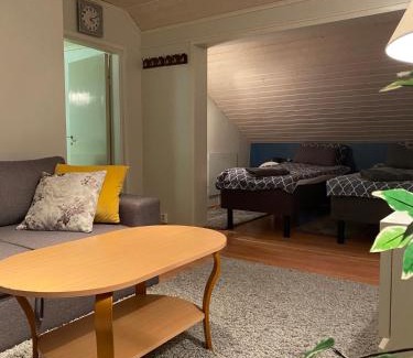 Jamsa Apartment | Welcoming Koskentien Kotimajoitus: Rated 9/10 & Family-Friendly