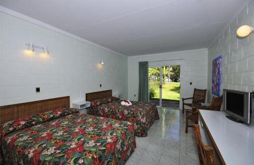 Lelu Village Resort | Discover Kosrae Nautilus Resort with Oceanfront Views