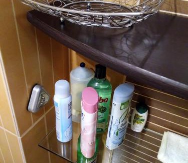 Erzsebetfalva Apartment | Exceptional Stay at Kossuth Lajos u. 176 with Breakfast